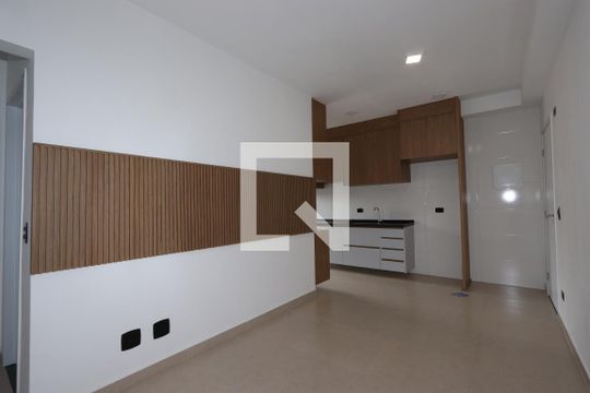 Sala de apartamento à venda com 2 quartos, 45m² em Vila Fernandes, São Paulo