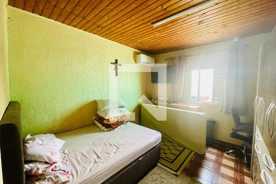 Quarto 1 de casa à venda com 2 quartos, 125m² em Jardim Paraventi, Guarulhos