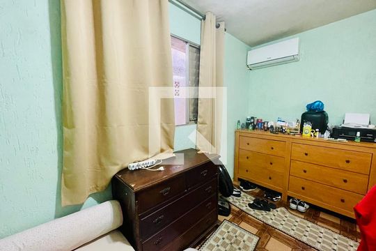 Quarto 2 de casa à venda com 2 quartos, 125m² em Jardim Paraventi, Guarulhos
