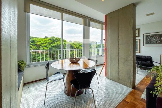 Sala de apartamento à venda com 3 quartos, 242m² em Jardim Paulista, São Paulo