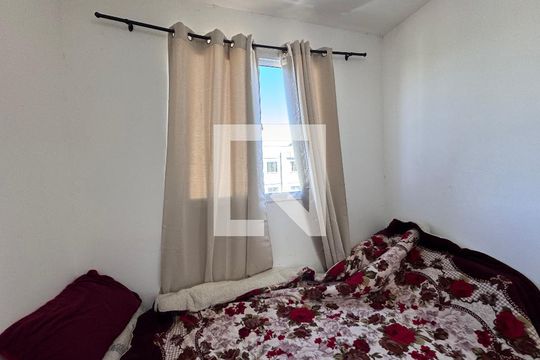Quarto de apartamento à venda com 2 quartos, 42m² em Feitoria, São Leopoldo
