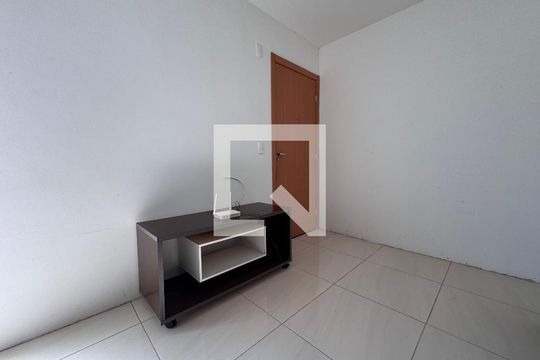 Sala de apartamento à venda com 2 quartos, 42m² em Feitoria, São Leopoldo