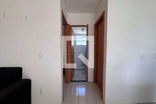 Corredor de apartamento à venda com 2 quartos, 42m² em Feitoria, São Leopoldo