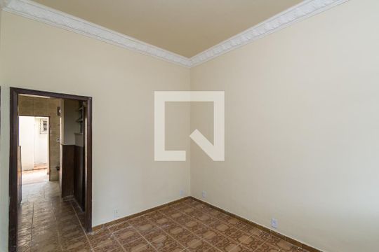Sala de casa para alugar com 3 quartos, 90m² em Olaria, Rio de Janeiro
