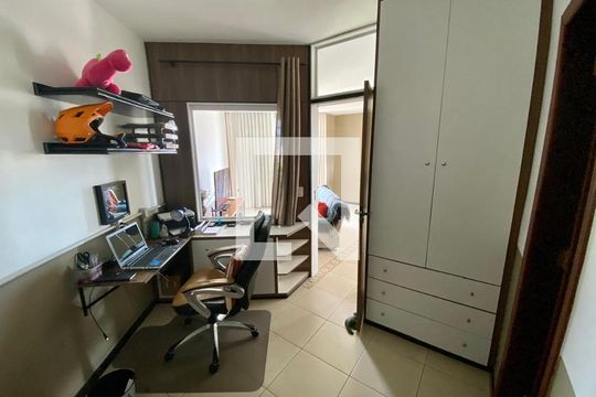 Quarto 2 de apartamento à venda com 4 quartos, 171m² em Boa Vista, Belo Horizonte