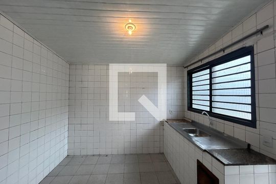 Cozinha de casa à venda com 3 quartos, 180m² em Rondônia, Novo Hamburgo