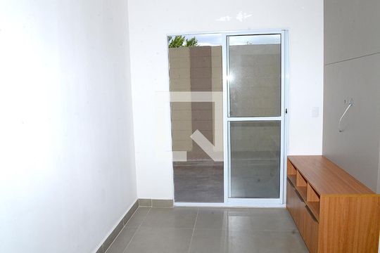 Sala de apartamento para alugar com 2 quartos, 73m² em São Gabriel, Belo Horizonte