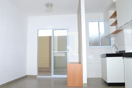 Sala de apartamento para alugar com 2 quartos, 73m² em São Gabriel, Belo Horizonte
