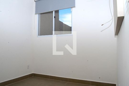 Quarto 1 de apartamento para alugar com 2 quartos, 73m² em São Gabriel, Belo Horizonte