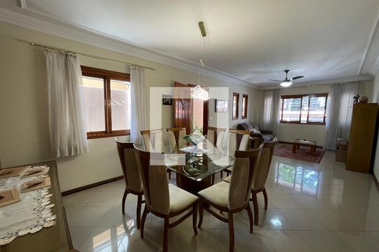 Sala de casa à venda com 3 quartos, 235m² em Jaguaré, São Paulo