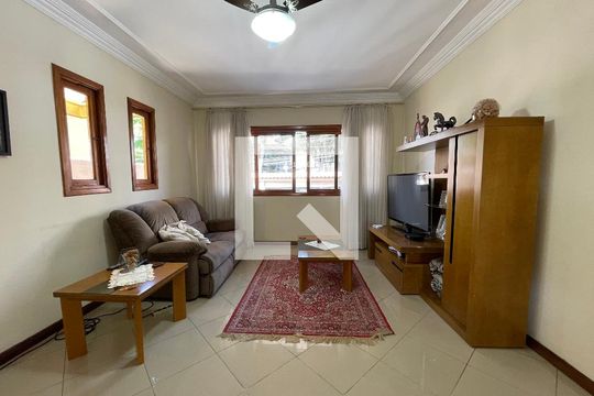 Sala de casa à venda com 3 quartos, 235m² em Jaguaré, São Paulo