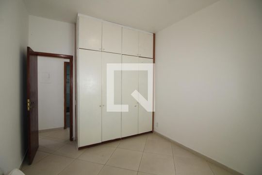 Quarto 1 de casa à venda com 2 quartos, 170m² em Anil, Rio de Janeiro