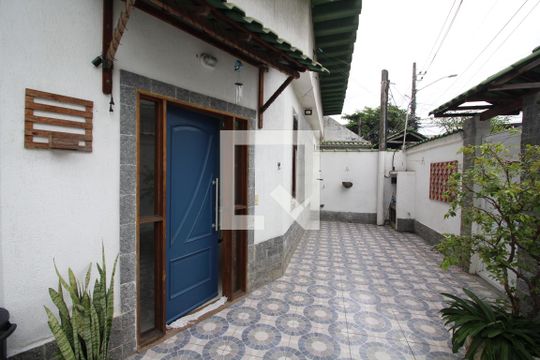 Área Externa de casa à venda com 2 quartos, 170m² em Anil, Rio de Janeiro