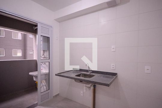 Banheiro  de apartamento à venda com 1 quarto, 38m² em Vila Vermelha, São Paulo