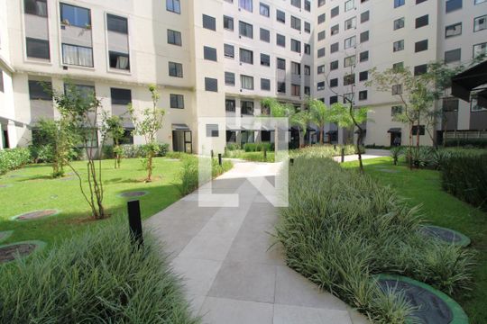 Área comum de apartamento para alugar com 2 quartos, 38m² em Jurubatuba, São Paulo