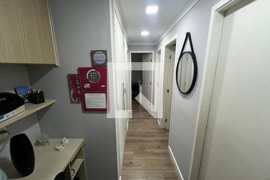 Corredor de apartamento à venda com 4 quartos, 118m² em Parque Mandaqui, São Paulo