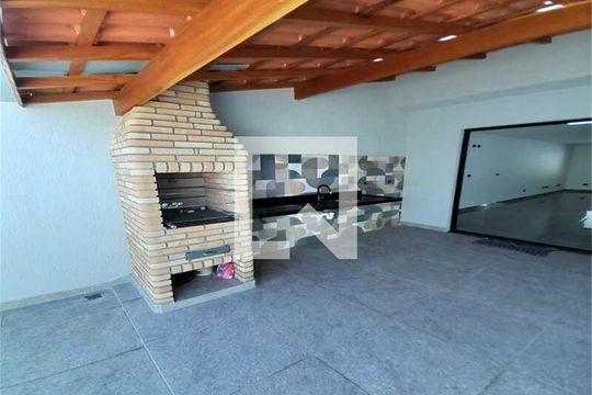 Casa à venda com 3 quartos, 142m² em Parque Oratório, Santo André