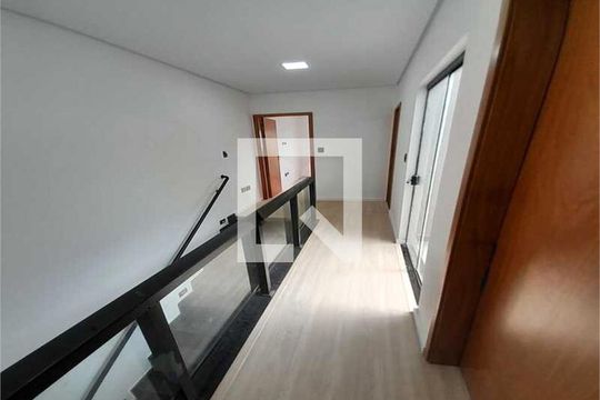 Casa à venda com 3 quartos, 142m² em Parque Oratório, Santo André
