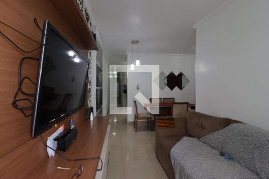 Sala de apartamento para alugar com 3 quartos, 85m² em Parque Oratório, Santo André