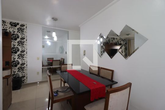 Sala de apartamento para alugar com 3 quartos, 85m² em Parque Oratório, Santo André