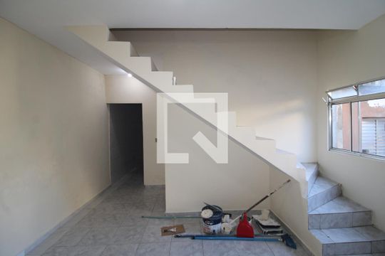 Sala de casa para alugar com 2 quartos, 135m² em Vila Nova Cachoeirinha, São Paulo