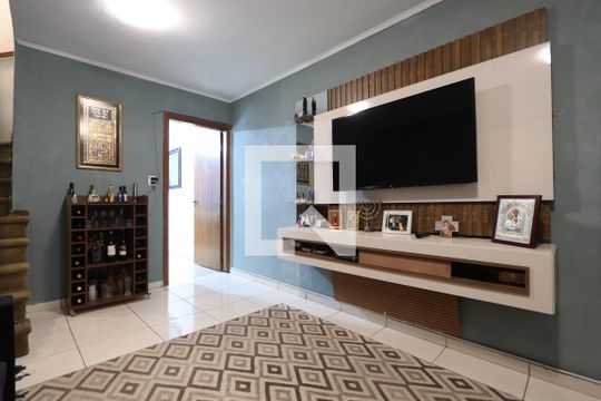 Sala de casa à venda com 2 quartos, 120m² em Vila Anadir, São Paulo