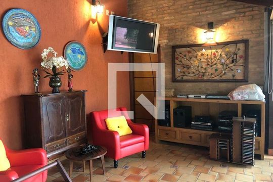 Área Externa de casa à venda com 5 quartos, 386m² em Parque Xangrilá, Campinas