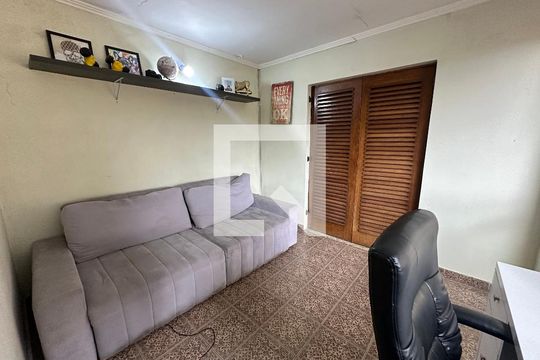 Escritório de casa à venda com 5 quartos, 238m² em Vila Pindorama, Barueri