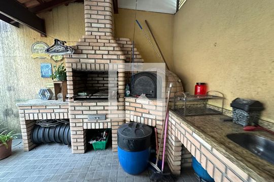Área comum - Churrasqueira de casa à venda com 5 quartos, 238m² em Vila Pindorama, Barueri