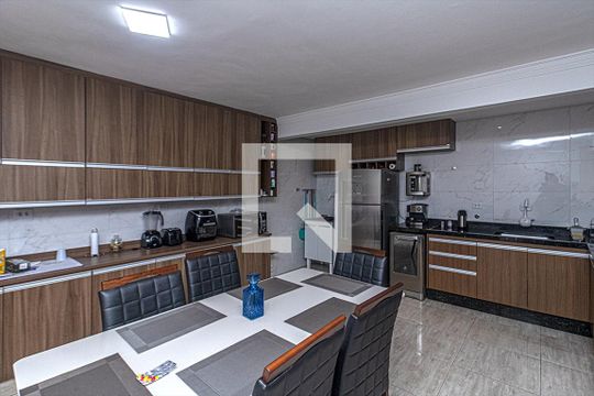 Cozinha de casa à venda com 3 quartos, 230m² em Jardim Climax, São Paulo