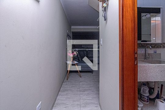 Corredor de casa à venda com 3 quartos, 230m² em Jardim Climax, São Paulo