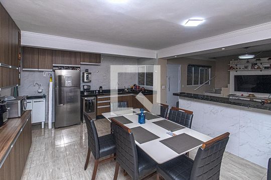 Cozinha de casa à venda com 3 quartos, 230m² em Jardim Climax, São Paulo