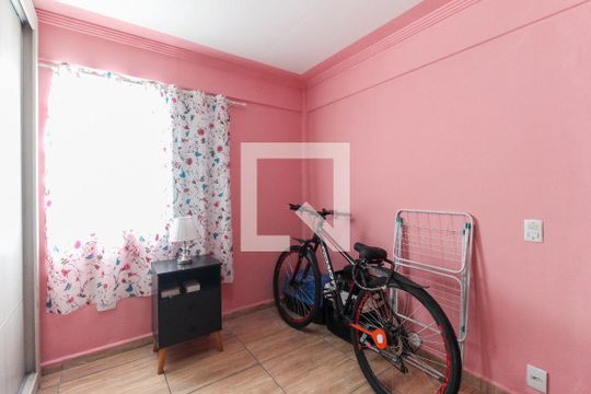 Quarto 1 de apartamento à venda com 2 quartos, 44m² em Itaquera, São Paulo