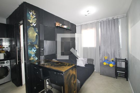 Sala/Cozinha de apartamento à venda com 2 quartos, 34m² em Socorro, São Paulo