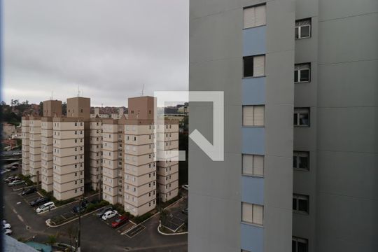 Vista do Quarto 2 de apartamento à venda com 3 quartos, 67m² em Vila Luzita, Santo André
