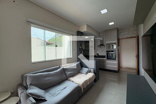 Sala de apartamento à venda com 2 quartos, 104m² em Vila Camilópolis, Santo André