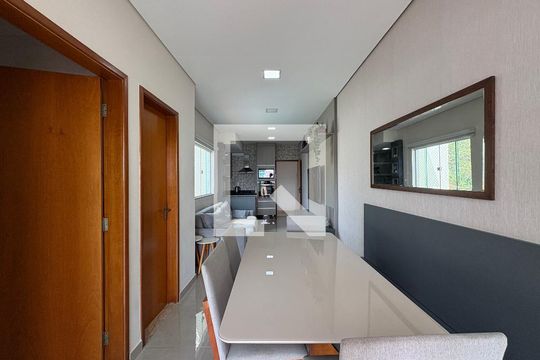 Sala de apartamento à venda com 2 quartos, 104m² em Vila Camilópolis, Santo André