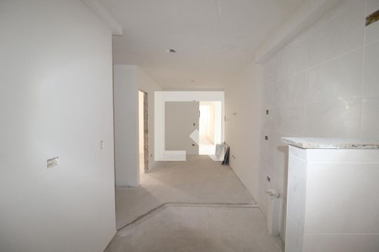Sala/Cozinha de apartamento à venda com 2 quartos, 47m² em Vila Paulista, Guarulhos