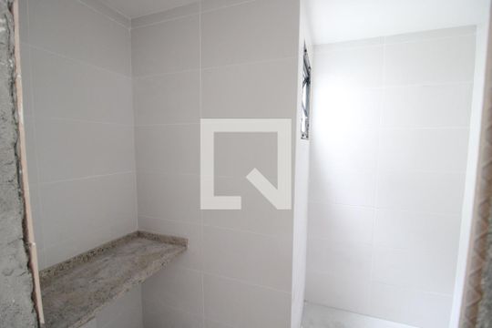 Banheiro de apartamento à venda com 2 quartos, 45m² em Vila Paulista, Guarulhos