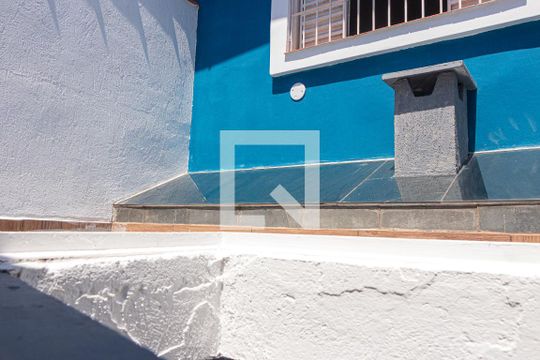 Área Externa de casa à venda com 2 quartos, 75m² em Jardim Satelite, São Paulo