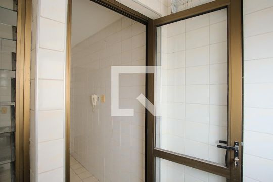 Área de Serviço de apartamento para alugar com 3 quartos, 68m² em Penha de França, São Paulo