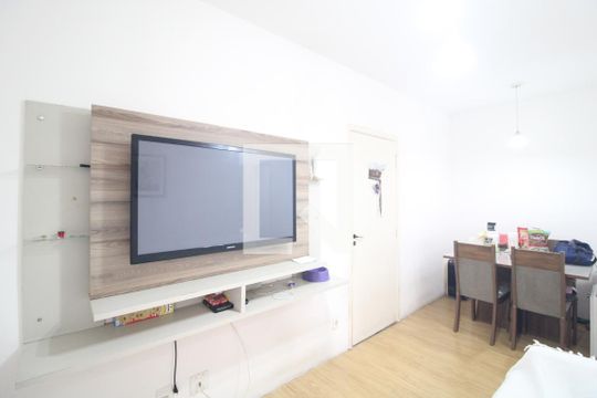 Sala de apartamento para alugar com 2 quartos, 42m² em Jardim Prudência, São Paulo