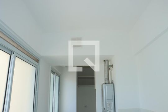 Área de Serviço de apartamento para alugar com 3 quartos, 125m² em Vila Bonfim, Embu das Artes