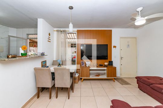 Sala de apartamento para alugar com 2 quartos, 69m² em Salgado Filho, Belo Horizonte
