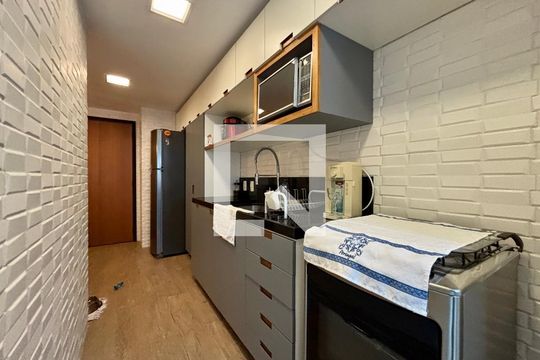 Cozinha e Área de Serviço de apartamento para alugar com 2 quartos, 85m² em Botafogo, Rio de Janeiro