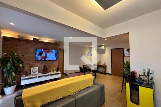 Sala de apartamento para alugar com 2 quartos, 85m² em Botafogo, Rio de Janeiro