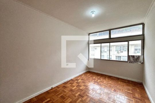Quarto 1 de apartamento à venda com 3 quartos, 164m² em Copacabana, Rio de Janeiro