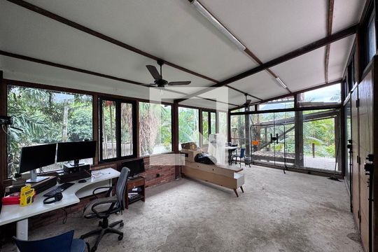 Quarto de casa à venda com 5 quartos, 320m² em Vargem Grande, Rio de Janeiro