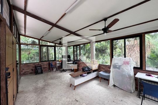 Quarto de casa à venda com 5 quartos, 320m² em Vargem Grande, Rio de Janeiro