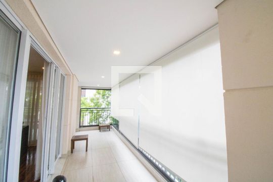 Varanda de apartamento à venda com 4 quartos, 208m² em Alto da Boa Vista, São Paulo